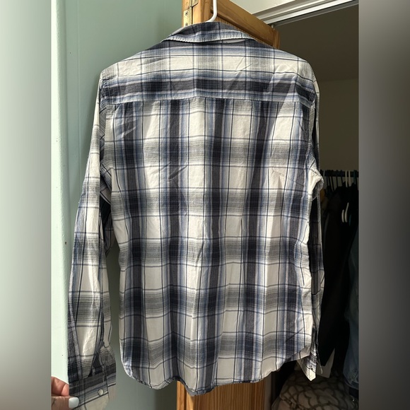 Levi’s button/snap down shirt - Picture 4 of 4